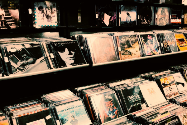 [Imagen de CDs de música]